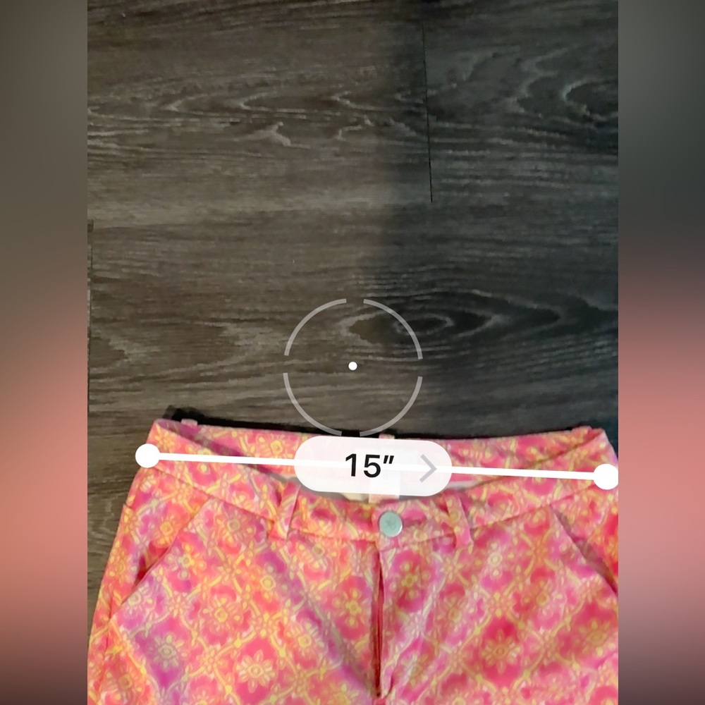 Stella Parker Collection Pink and Cream Patterned Shorts - Picture 4 of 4